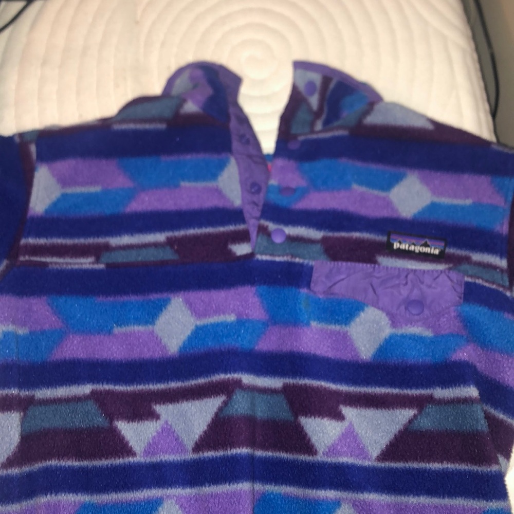 Patagonia sweat shirt